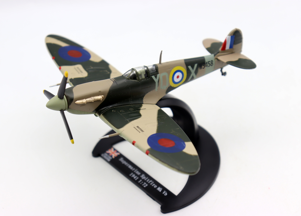 New 1/72 Supermarine Spitfire  - Model Kit Spitfire 评论和价格