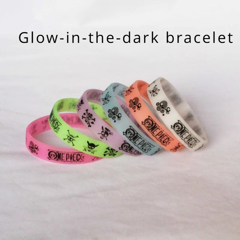 One Piece Fluorescent Bracelet - Model Kit One Piece 评论和价格