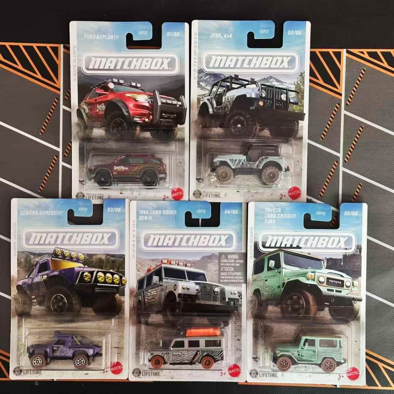 MATCHBOX Diecast Car 1:64 Off- - Model Kit Land Rover 评论和价格